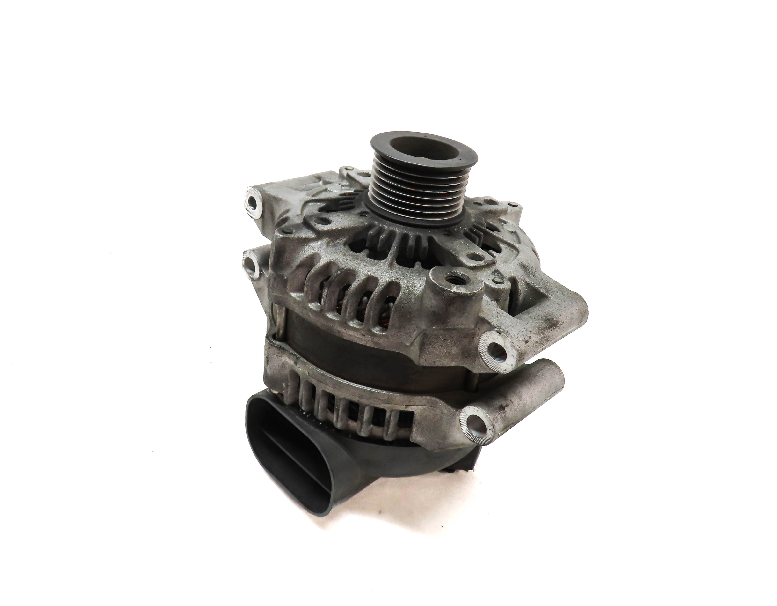 12-19 BMW 5 6 7 X5 X6 M5 M6 (F06 F10 F12 F15 F16 F85) 4.4L ALTERNATOR (210 AMP) — exact item pictured